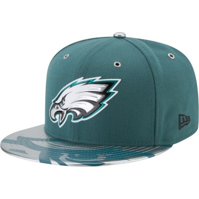 Men's Philadelphia Eagles New Era Green NFL Spotlight 59FIFTY Fitted Hat 2646642